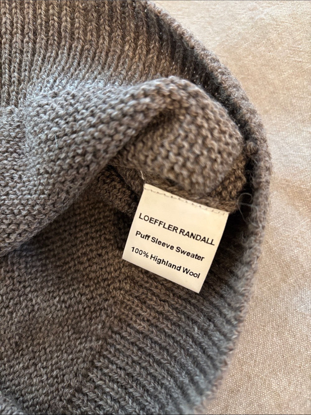 Cropped Puff-Sleeve Crewneck Sweater - Brown - Picture 4 of 9